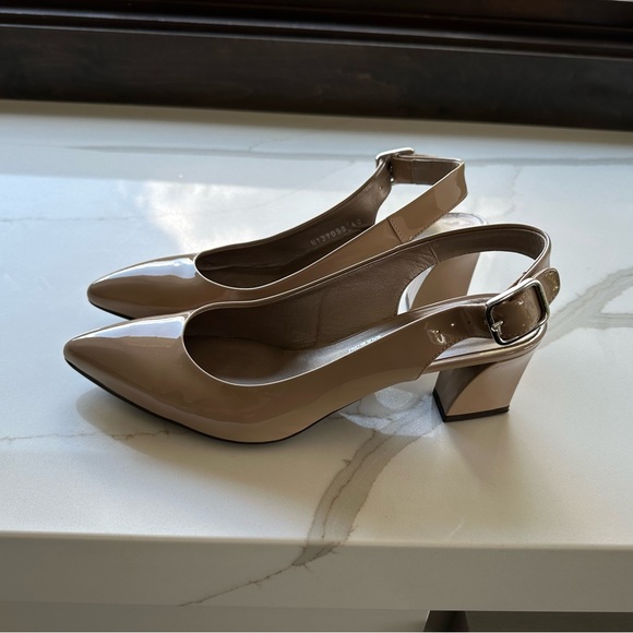 AGL sling back pumps. Marble/Nude patent leather Size 40 - Picture 2 of 8
